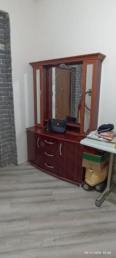 кухонные в рассрочку бишкек: Трюмо сатылат — 1