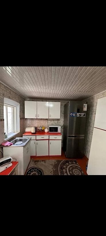 3 комната: 57 м², 3 комнаты, Парковка, Забор, огорожен — 3