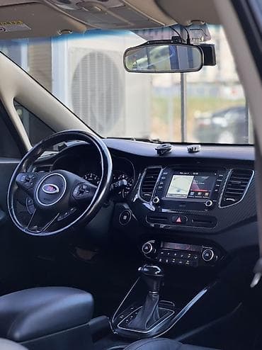 тюп авто: Kia Carens: 2017 г., 2 л, Автомат, Дизель, Минивэн — 10