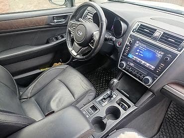 camry 2020: Subaru Outback: 2017 г., Вариатор, Бензин, Универсал — 5