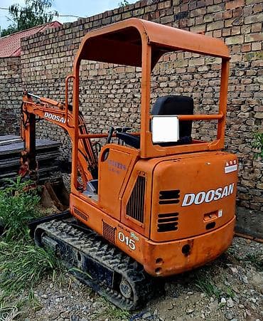 dd oo: Экскаватор, Doosan, 2003 г., Гусеничный — 2