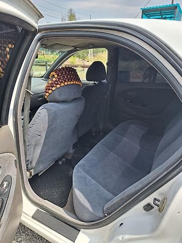 Hyundai Avante: 1998 г., 1.5 л, Механика, Бензин, Седан — 7