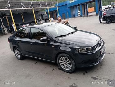 диски camry: Volkswagen Polo: 2013 г., 1.6 л, Автомат, Бензин, Седан — 1