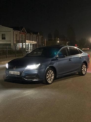 roewe ei5 2021: Roewe Ei6: 2018 г., 0.9 л, Вариатор, Гибрид, Седан — 1