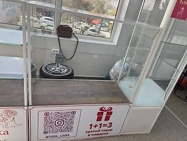 тикме машина: Стеклянные торговые витрины для магазина аксессуаров/одежды - — 7