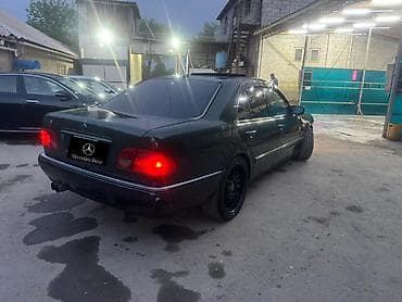 Продажа авто: Mercedes-Benz E-Class: 1999 г., 3.2 л, Автомат, Газ, Седан — 3