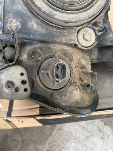 запчасти на мицубиси паджеро 2: Передняя левая фара Mitsubishi 2012 г., Б/у, Оригинал, Япония — 3