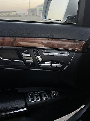 мерседес с 550: Mercedes-Benz S-Class: 2005 г., 3.5 л, Автомат, Газ, Седан — 6