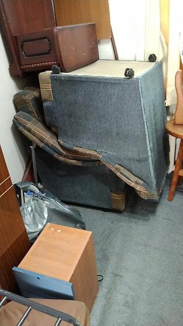 Срочно продаю 2 кровати бу, 2 кресла, дешево. самовывоз