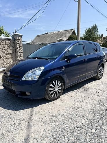продаю тайота карола версо: Toyota Corolla Verso: 2007 г., 2.2 л, Механика, Дизель, Минивэн — 3