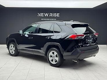 Toyota RAV4: 2021 г., 2.5 л, Автомат, Бензин, Кроссовер — 5