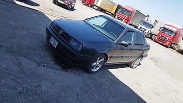 кузов на гольф 3: Volkswagen Vento: 1992 г., 1.8 л, Ручные, Бензин, Седан — 6
