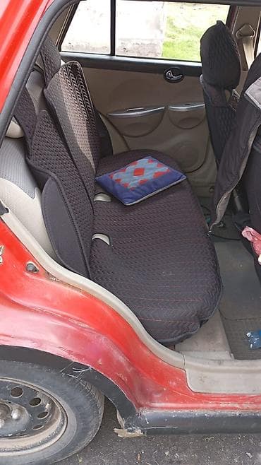 Транспорт: LIFAN Smily (320): 2012 г., 1.3 л, Механика, Бензин, Хэтчбэк — 3