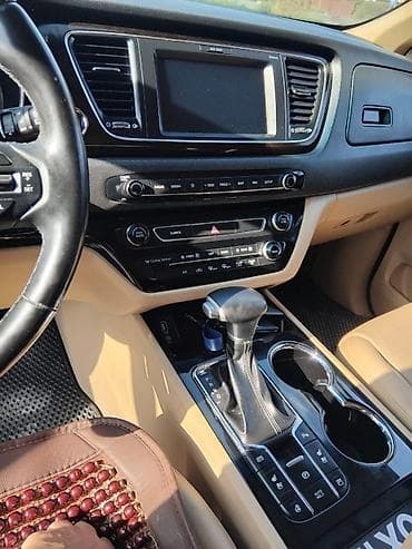 бампер жигули: Kia Carnival: 2019 г., 2.2 л, Автомат, Дизель, Минивэн — 10