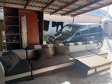 диван современный: Модульный диван, Б/у — 1