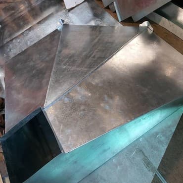 нужен разнорабочий: Жестянщик по вентиляции и вытяжной систем. все сложностью — 6