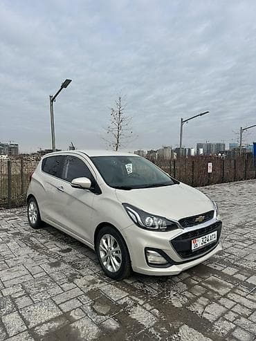 Продажа авто: Chevrolet Spark: 2018 г., 1 л, Бензин, Хэтчбэк — 1
