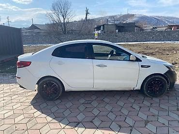 авто в рассрочку лексус: Kia Rio: 2015 г., 1.6 л, Автомат, Бензин, Седан — 5