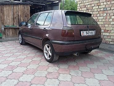 colf 2: Volkswagen Golf: 1993 г., 1.6 л, Механика, Бензин, Хэтчбэк — 4