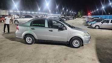 Chevrolet Aveo: 2008 г., 1.2 л, Механика, Бензин, Седан — 2