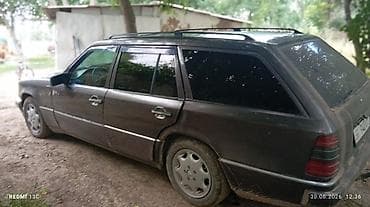 Mercedes-Benz W124: 1993 г., 2.2 л, Автомат, Бензин, Универсал — 10