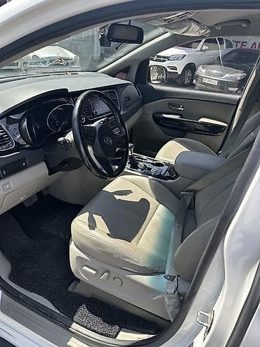 v class: Kia Carnival: 2019 г., 2.2 л, Автомат, Дизель, Минивэн — 9