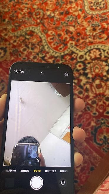 p40 lite: IPhone 12, Б/у, 128 ГБ, Черный, Чехол — 1