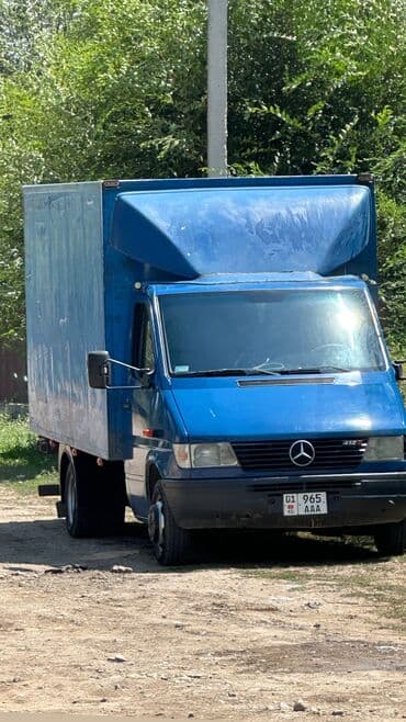 беларусь трактор цена: Легкий грузовик, Mercedes-Benz, Стандарт, Б/у — 2