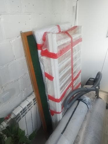 Кухонные столы: Обеденный стол из массива дерева с керамической плиткой на столешнице — 1