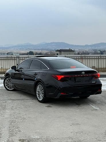 hybrid: Toyota Avalon: 2019 г., 2.5 л, Вариатор, Гибрид, Седан — 4