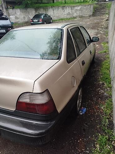 rex sprinter: Daewoo Nexia: 1997 г., Ручные, Бензин, Седан — 3