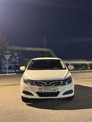 белый byd e5: BYD E5: 2019 г., Робот, Электромобиль, Седан — 3