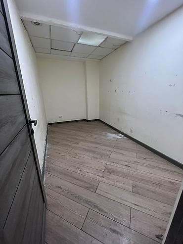 жаныбек: Продается коммерческое помещение, 100 квадратных метров, цокольный — 2