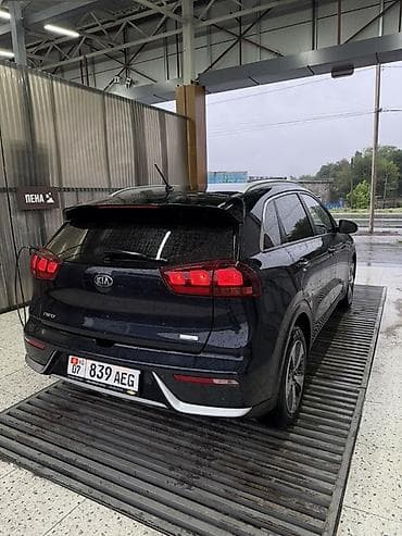 киа неро: Kia Niro: 2019 г., 1.6 л, Автомат, Гибрид, Кроссовер — 4