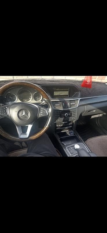 Mercedes-Benz E-Class: 2009 г., Седан — 1