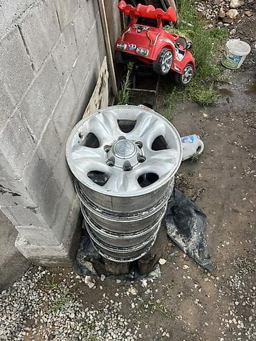 bazar kg: Литые Диски R 16 Toyota, Комплект, отверстий - 5 — 1