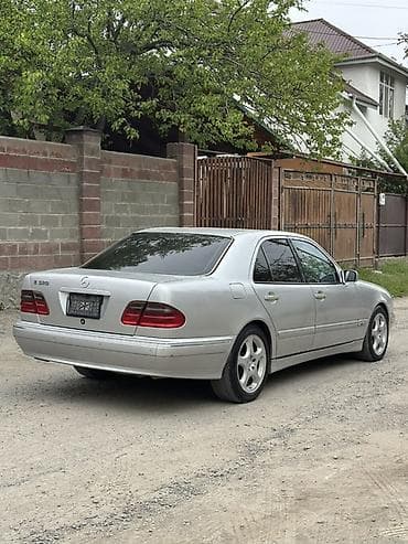 мер 211: Mercedes-Benz E-Class: 2000 г., 3.2 л, Автомат, Бензин, Седан — 3