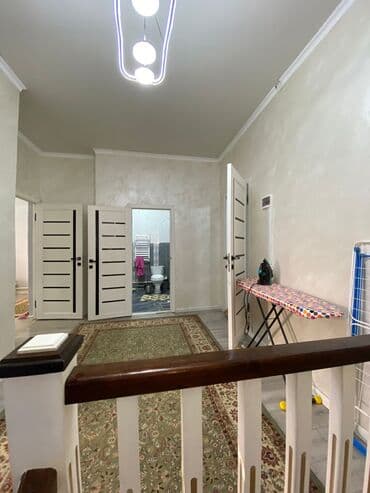 продаю дом село джал бишкеке: Дом, 200 м², 6 комнат, Риэлтор, Евроремонт — 2