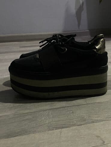 купить женскую обувь больших размеров: Стильные ботиночки, Почти не носила, с металическими элементами. Очень — 5