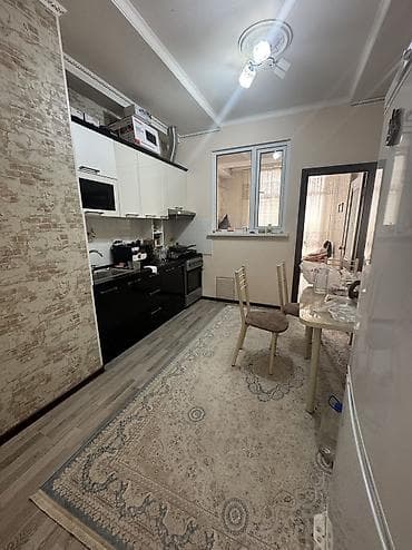 Кыймылсыз мүлк: 2 бөлмө, Менчик ээси, Чогуу жашоосу жок, Толугу менен эмереги бар — 8