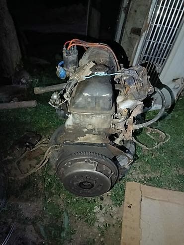 e50 amg: Двигатель бензиновый в сборе (карбюраторный), рядный 4-цилиндровый — 1