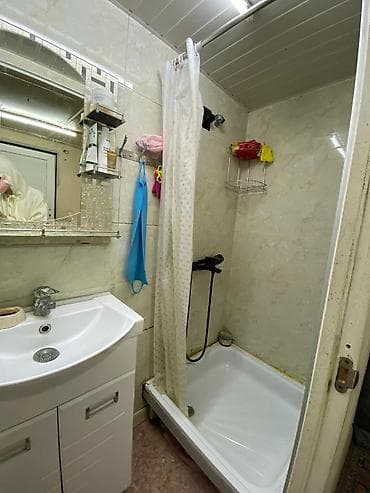 mega hous: Жилая квартира барачного типа с закрытым двором и навесом г.Бишкек — 7