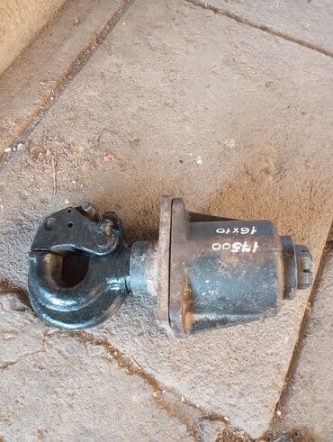 реечный домкрат: Фаркоп Для грузовых авто Howo, Б/у, Самовывоз — 5