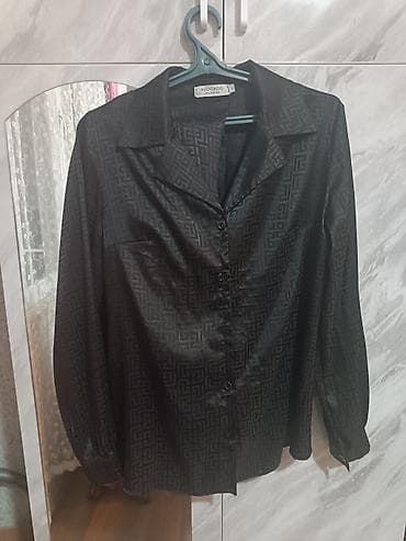 Пиджаки, жакеты: Женская одежда, комплект из 4 вещей: 1) Блузка в горох - Цвет: черный — 4