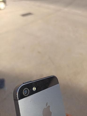 iphone 5s бу: IPhone 5s, Б/у, 16 ГБ, Черный — 3
