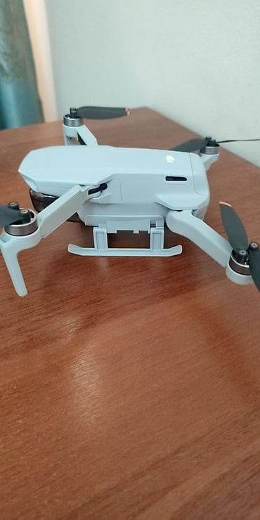 x max: DJI Mini SE Combo летал 2-3 раза, состояние отличное + полный комплект — 2