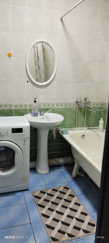 Гаражи: 1 комната, 36 м², 106 серия улучшенная, 1 этаж, Дизайнерский ремонт — 10