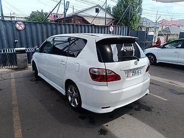 для ипсума: Toyota Ipsum: 2003 г., 2.4 л, Газ, Минивэн — 5
