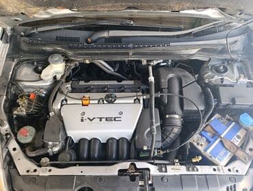 продажа прицепов для легковых автомобилей бу: Honda Stream: 2002 г., 2 л, Автомат, Бензин, Минивэн — 9