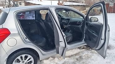 spark 7: Chevrolet Spark: 2019 г., 1 л, Автомат, Бензин, Хэтчбэк — 10